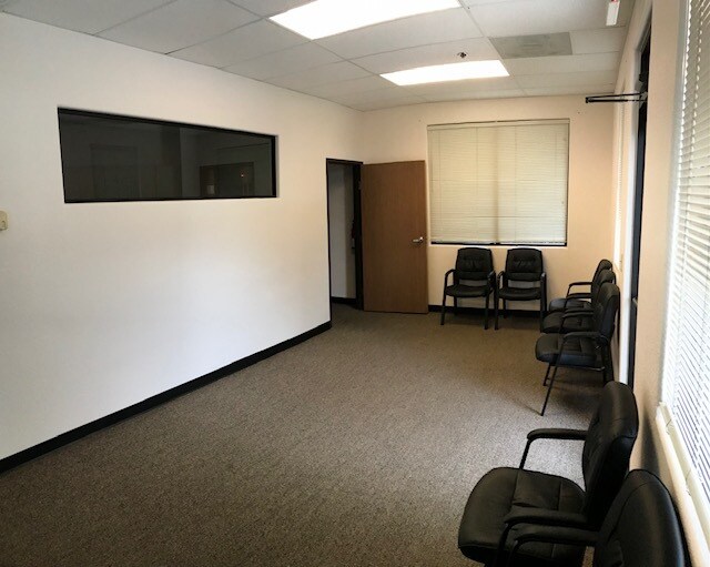 More Photos Of 198 S Coronado Dr, Sierra Vista Medical For Sale