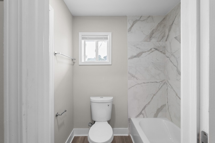 More Photos Of 2612 Steele Ave SW, Atlanta Apartments For Sale