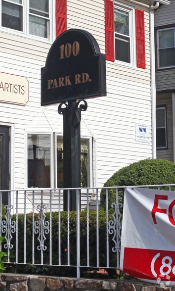 More Photos Of 100 Park Rd, West Hartford Apartments For Lease