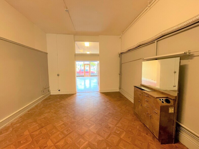 More Photos Of 5025-5031 Geary Blvd, San Francisco Storefront Retail Residential For Lease