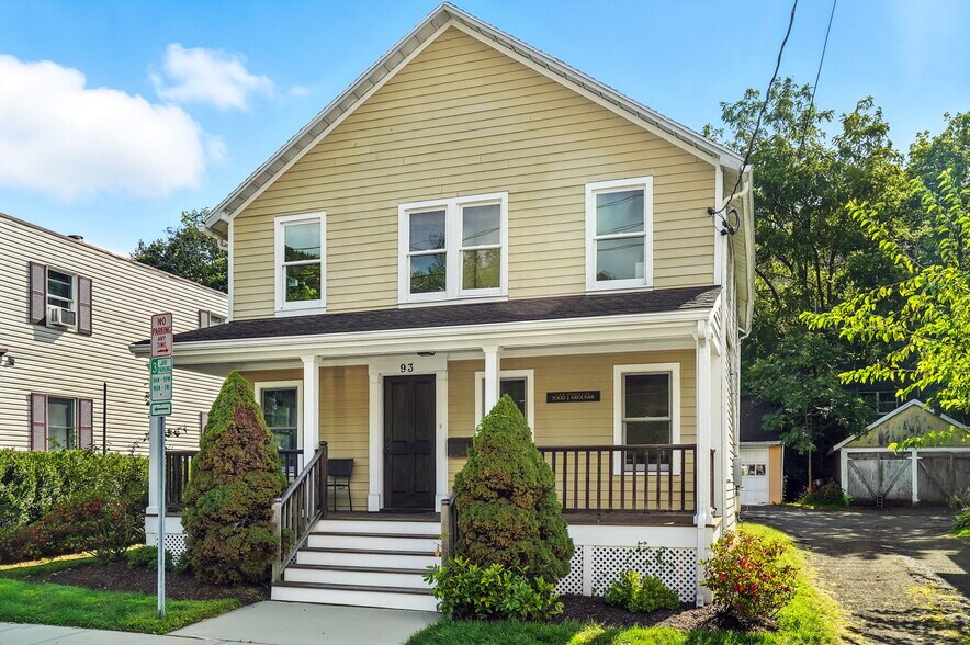 Primary Photo Of 93 N Greeley Ave, Chappaqua Office For Sale