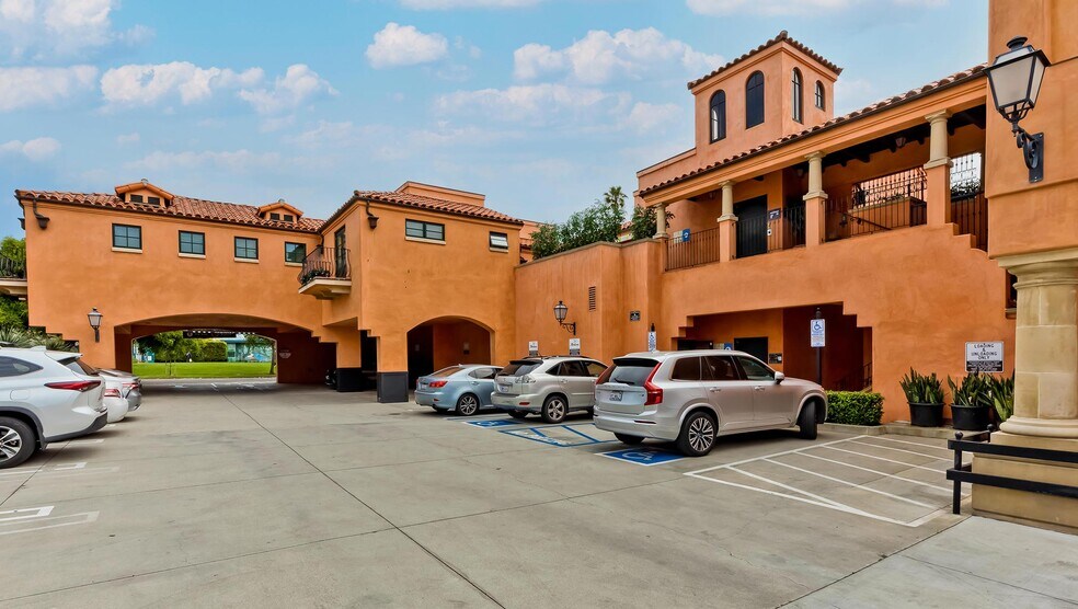 More Photos Of 729 Montana Ave, Santa Monica Office For Lease