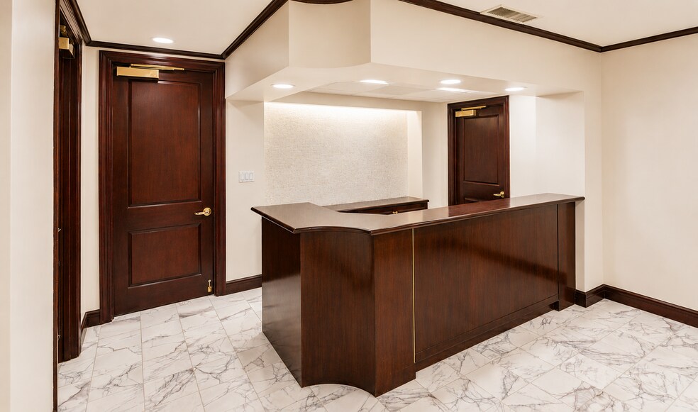 More Photos Of 1001 G St, Sacramento Office For Lease
