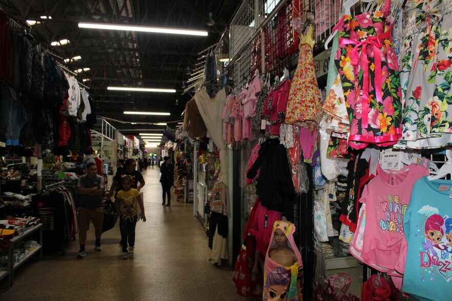 More Photos Of 1933 E Gage Ave, Los Angeles Storefront Retail Office For Lease