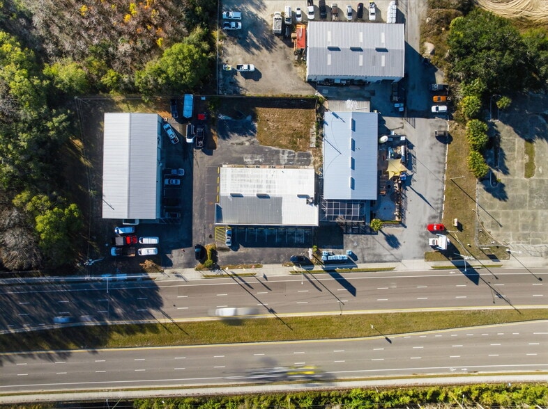 More Photos Of 8510 State Road 52, Hudson Storefront For Sale