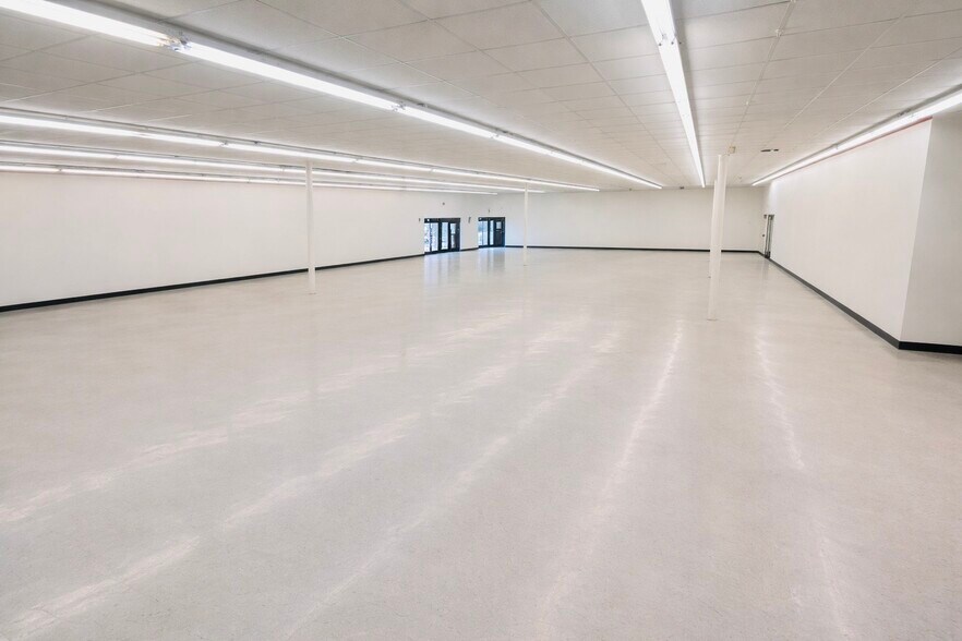 More Photos Of 4539 Teays Valley Rd, Scott Depot Storefront Retail Office For Lease