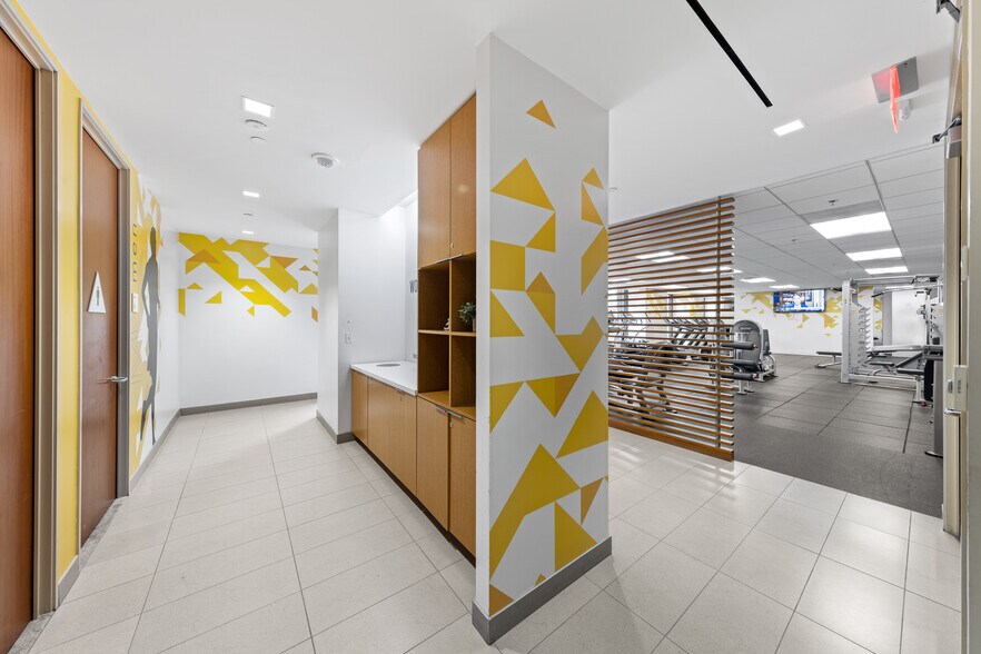 More Photos Of 750 B St, San Diego Office For Lease