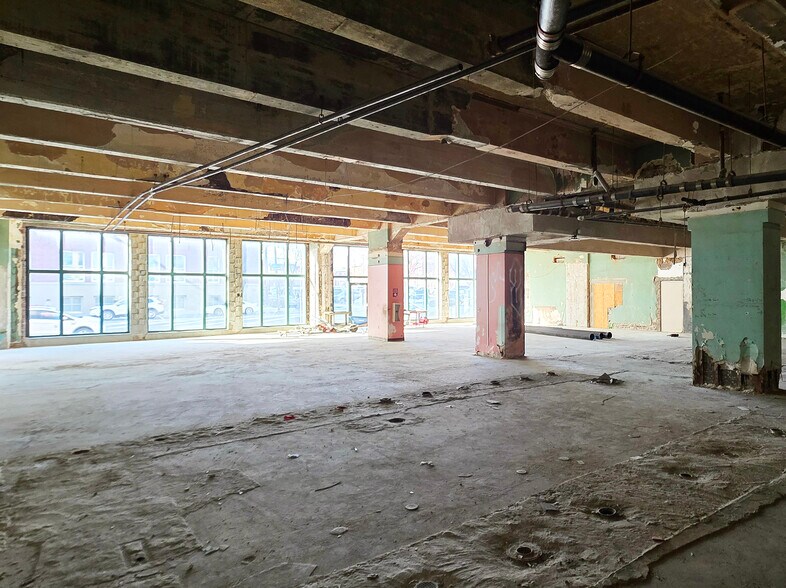 More Photos Of 667 N Broad St, Philadelphia Office For Lease