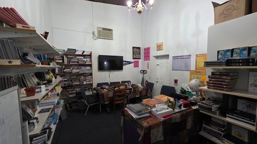 More Photos Of 178 Weir St, Taunton Religious Facility For Sale