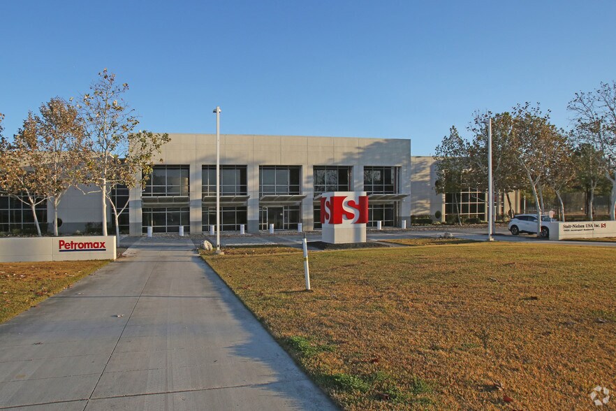 Primary Photo Of 15635 Jacintoport Blvd, Houston Office For Lease
