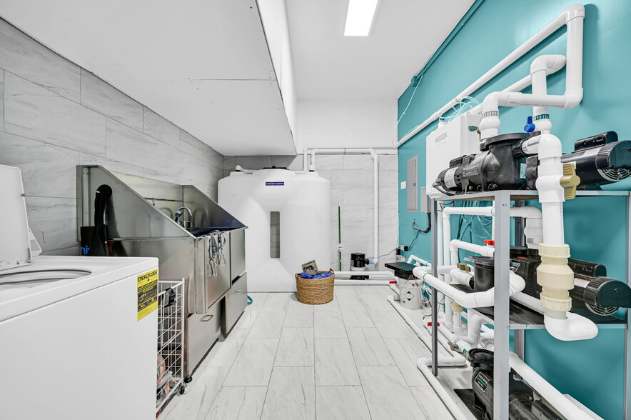 More Photos Of 2 Broadway, Valhalla Office For Sale