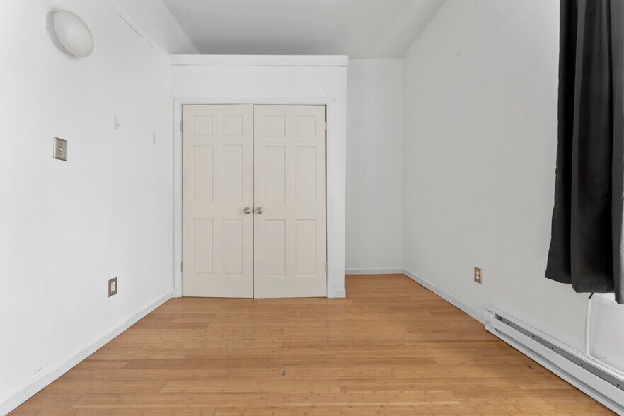 More Photos Of 137 Washington St, Binghamton Apartments For Lease