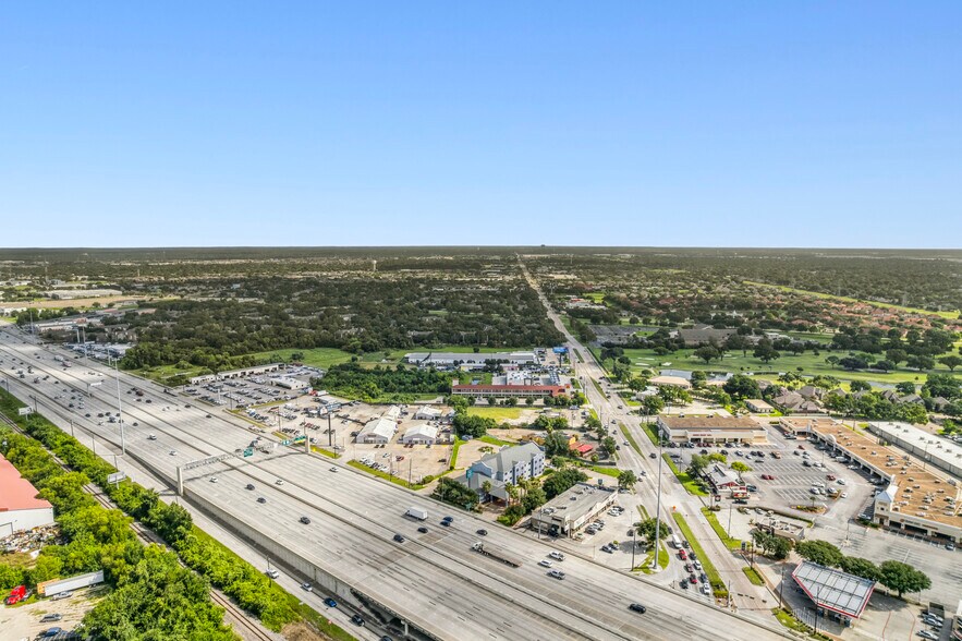 More Photos Of 17550 Northwest Fwy, Houston Hotel For Sale