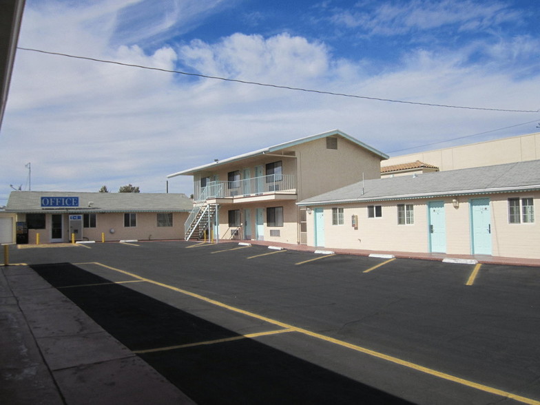 Primary Photo Of 831 N China Lake Blvd, Ridgecrest Hotel For Sale