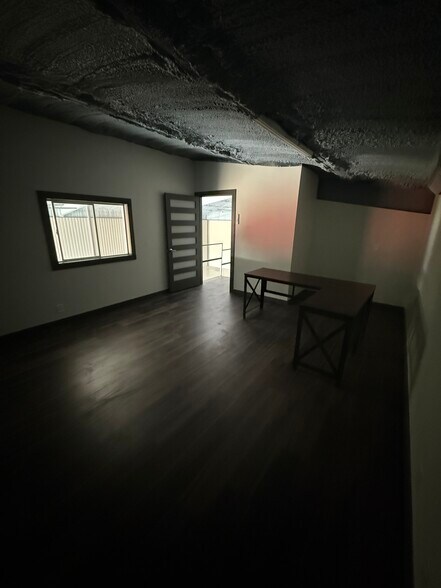 More Photos Of 4235 FM 78, McQueeney Flex For Lease