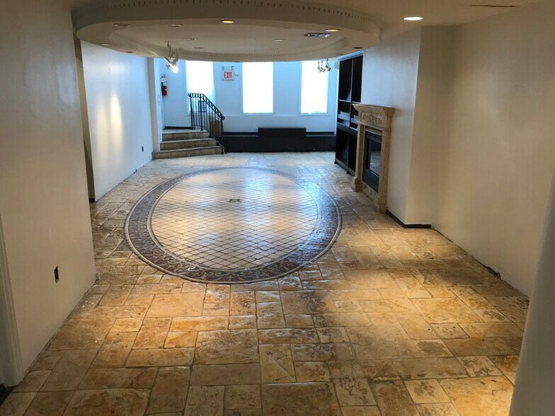 More Photos Of 76 E Ridgewood Ave, Ridgewood Storefront Retail Residential For Lease