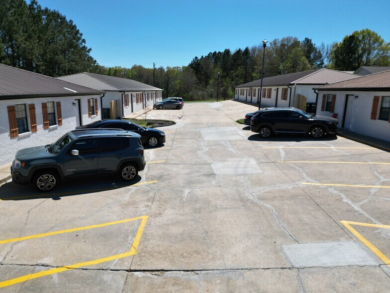 More Photos Of 239 Hartfield Rd, Hattiesburg Apartments For Sale
