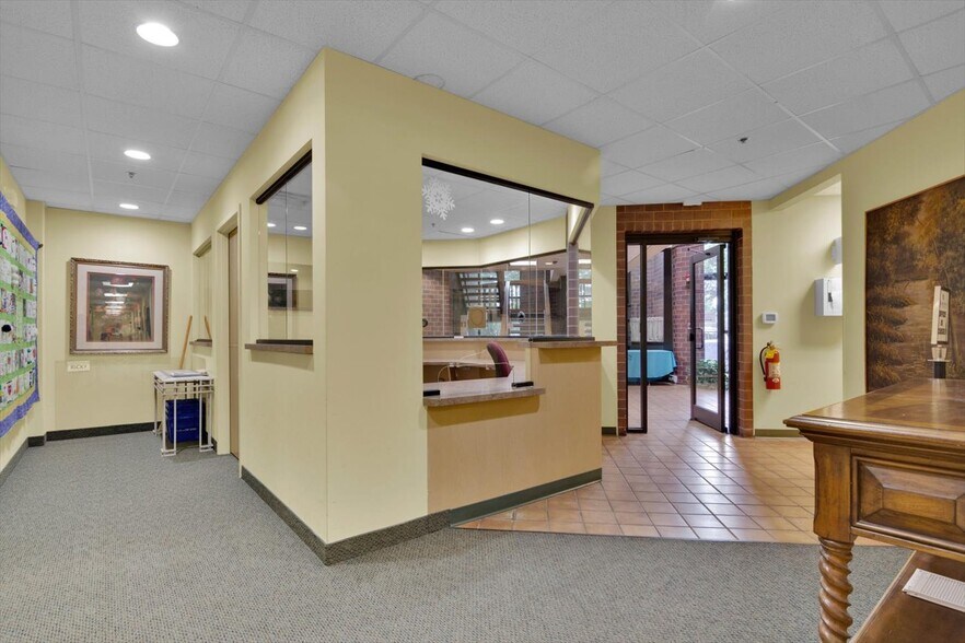 More Photos Of 300 Harper Dr, Moorestown Medical For Sale
