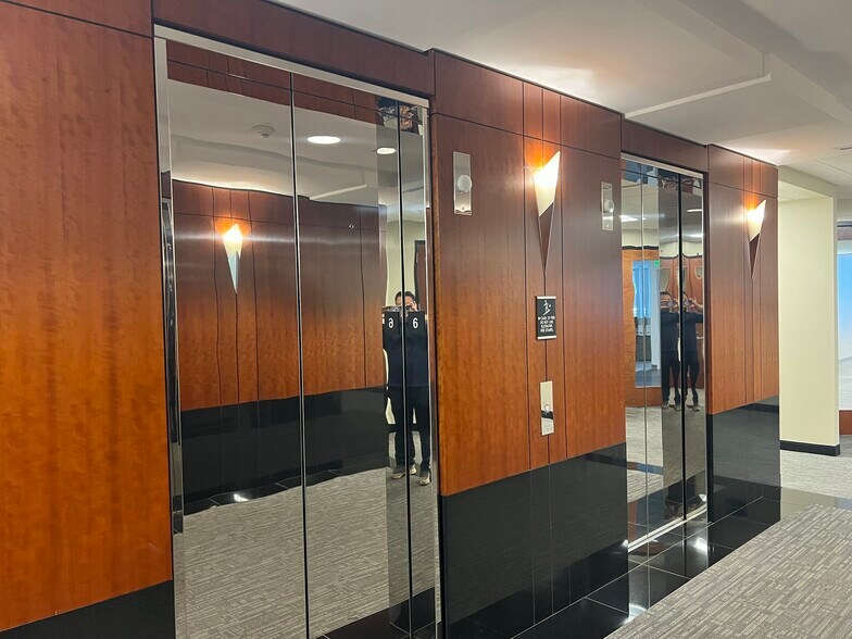 More Photos Of 5730 Oakbrook Pky, Norcross Distribution For Lease