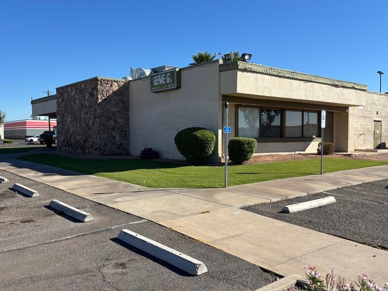 More Photos Of 7349 W Indian School Rd, Phoenix Restaurant For Sale