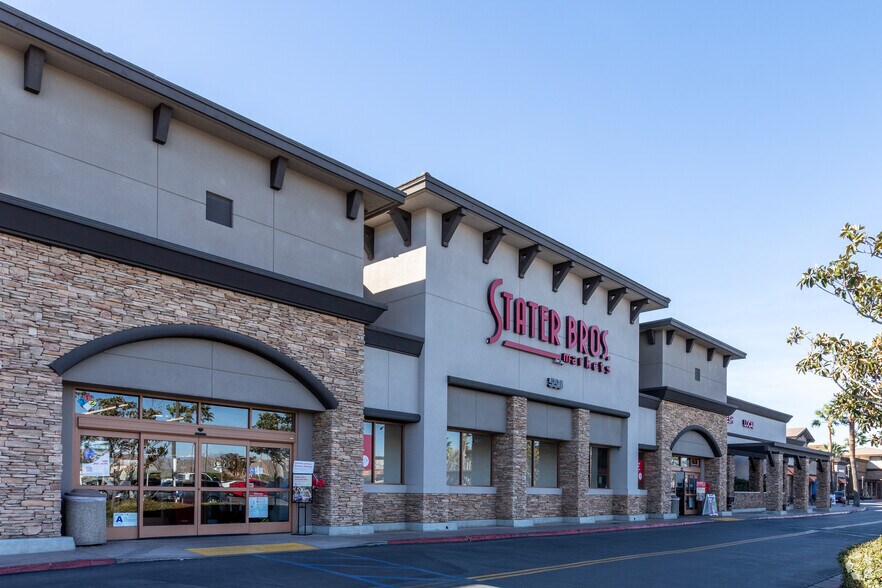 Primary Photo Of 450-590 Hidden Valley Pky, Corona Unknown For Lease