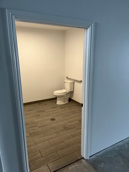 More Photos Of 10 Katherine Ave, Salinas Office Residential For Sale