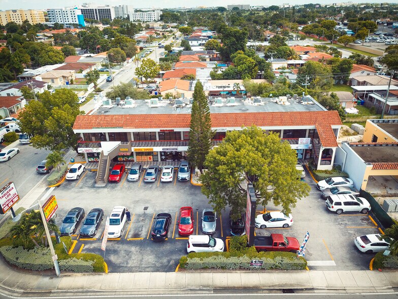 More Photos Of 3939 NW 7th St, Miami Storefront Retail Office For Sale
