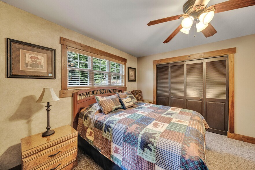 More Photos Of 2003 Bend of the Riv, Hiawassee Lodge Meeting Hall For Sale