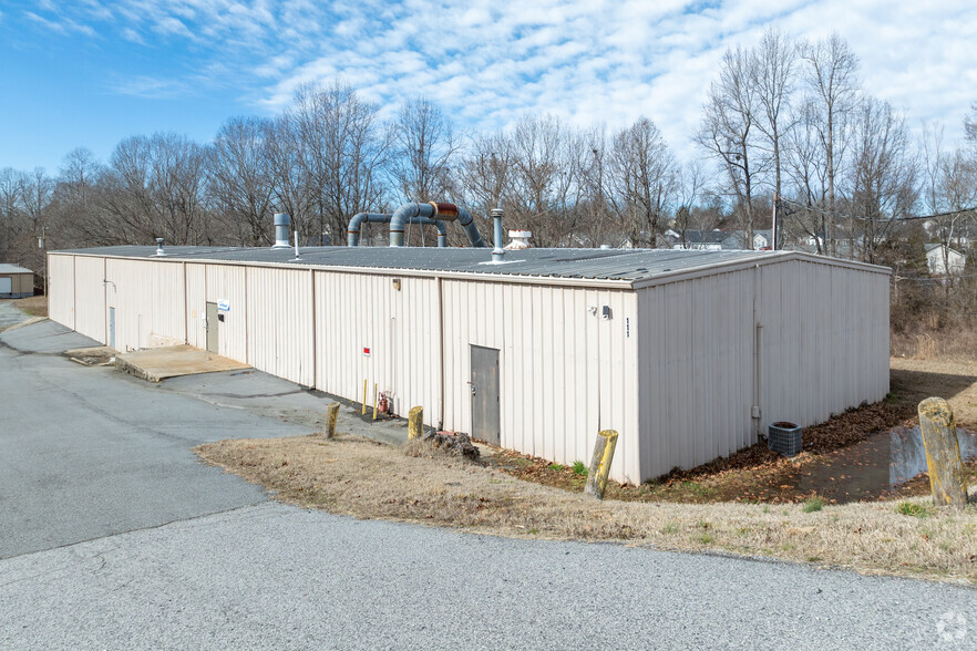 Primary Photo Of 107-111 Payne Rd, Thomasville Warehouse For Lease