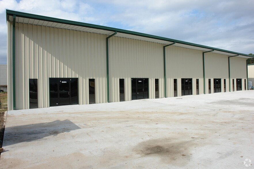 More Photos Of 9136-9154 Will Clayton Pky, Humble Unknown For Lease