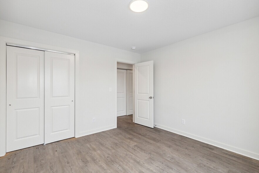 More Photos Of 3212-3244 S. Victoria St, Wichita Apartments For Sale