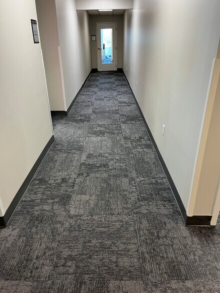 More Photos Of 65 E Wadsworth Park Dr, Draper Office For Lease