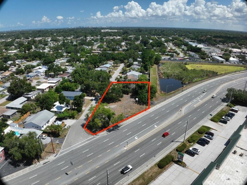 Primary Photo Of 0 Albert Pl, Sarasota Land For Sale