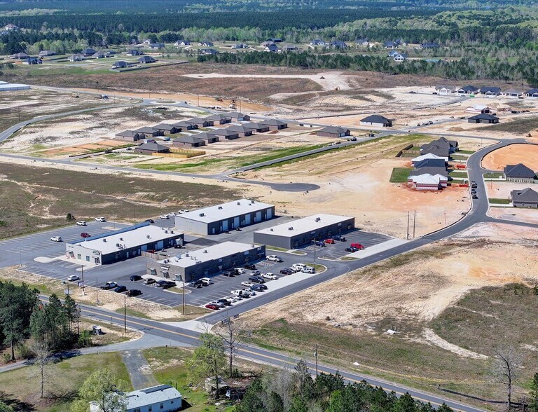 More Photos Of US 167 & Arch Street Pike, Hensley Land For Sale