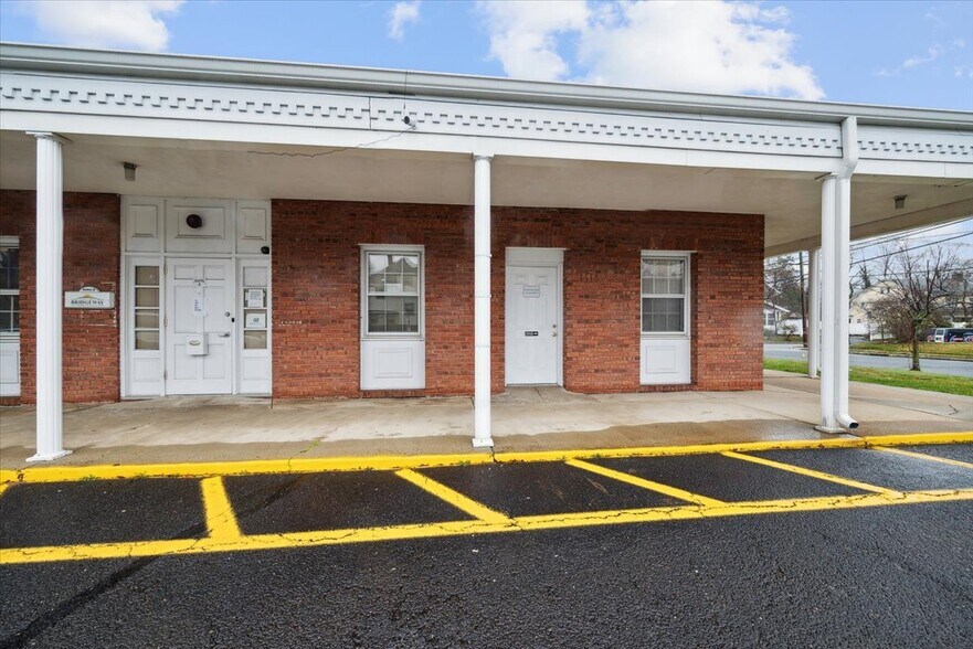 More Photos Of 515 Church St, Bound Brook Medical For Sale