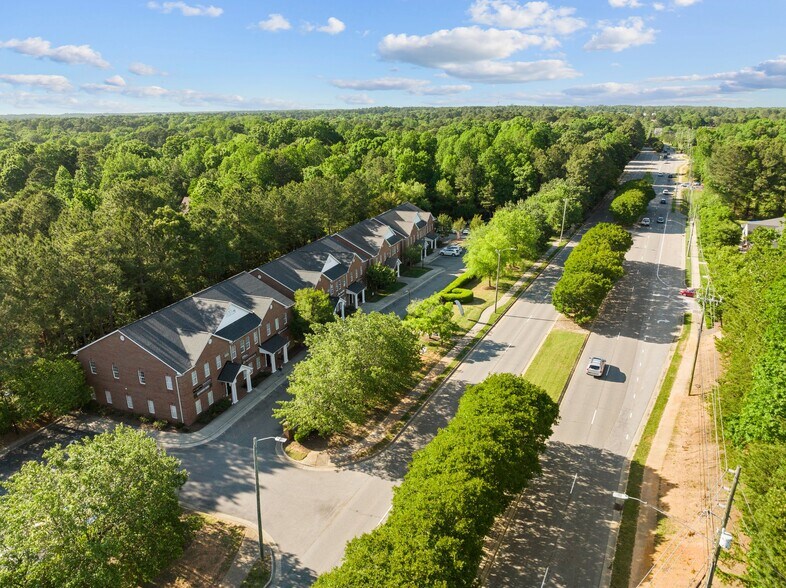 More Photos Of 6531 Creedmoor Rd, Raleigh Office For Sale