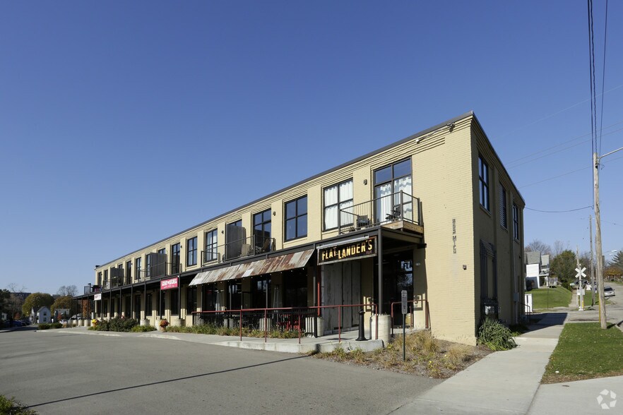 More Photos Of 855 Michigan St NE, Grand Rapids Apartments For Lease