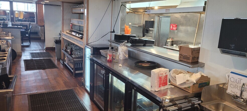 More Photos Of 2435 Brice Rd, Reynoldsburg Restaurant For Sale