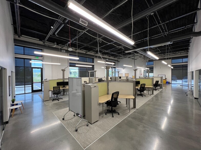 More Photos Of 12805 W 112th Ave, Broomfield Manufacturing For Lease