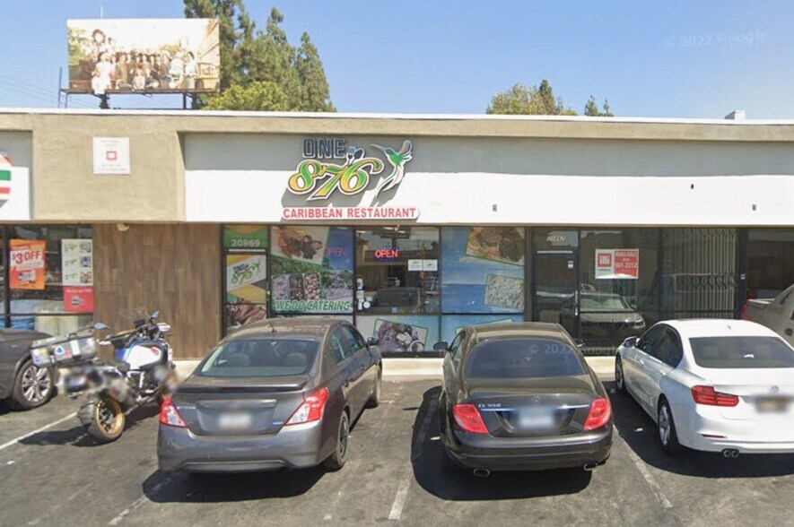 Primary Photo Of 20861-20871 Lassen St, Chatsworth Restaurant For Lease