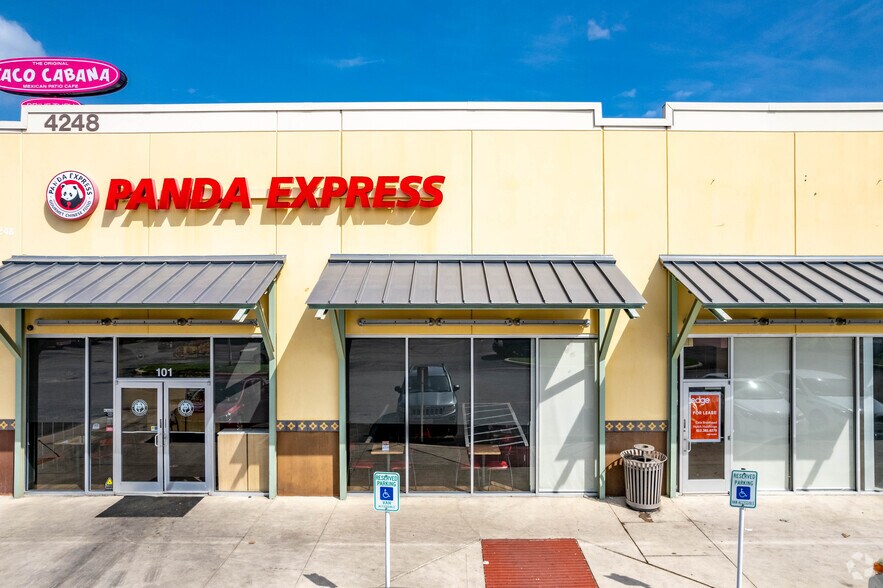 More Photos Of 4100 S New Braunfels Ave, San Antonio Unknown For Lease