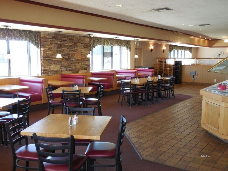 More Photos Of 1501 N Norma St, Ridgecrest Restaurant For Lease