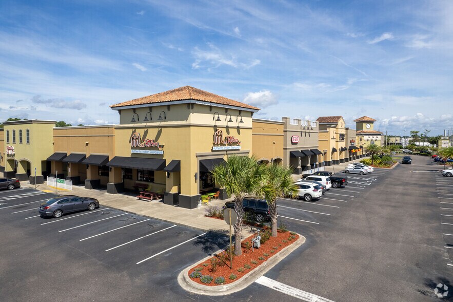 More Photos Of 8206 Philips Hwy, Jacksonville Storefront For Lease