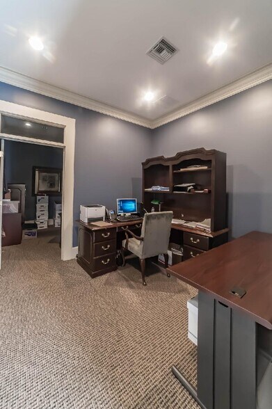More Photos Of 1414 25th Ave, Gulfport Medical For Lease