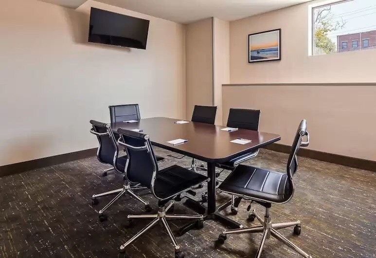 More Photos Of 1025 Beach 21st St, Far Rockaway Hotel For Sale