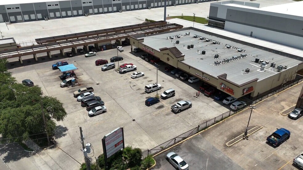 Primary Photo Of 16282 Imperial Valley Dr, Houston Freestanding For Sale