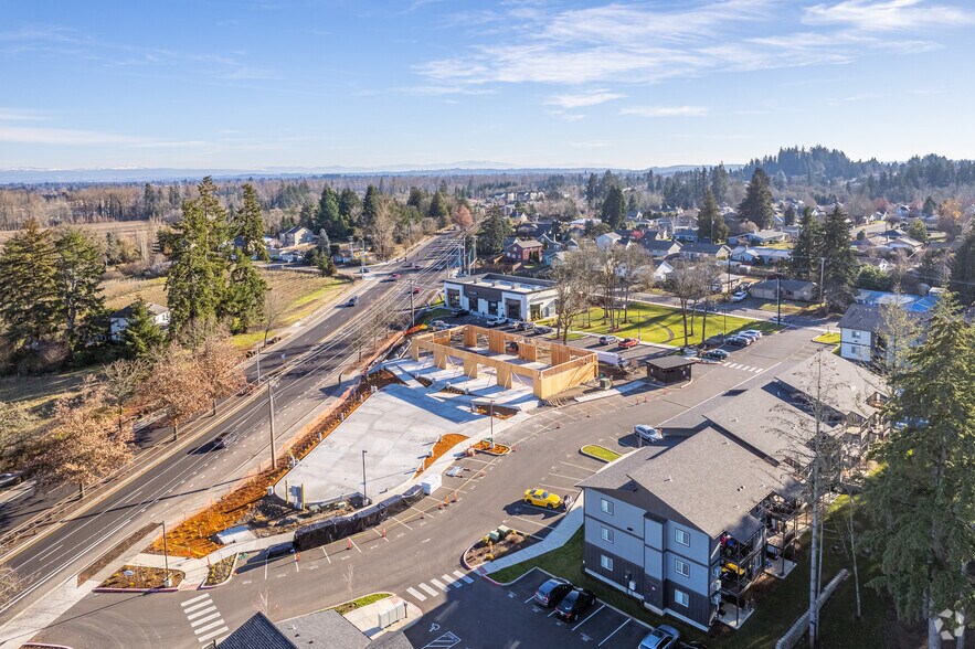 More Photos Of 1221-1233 River Bend Rd, Salem Storefront Retail Office For Lease