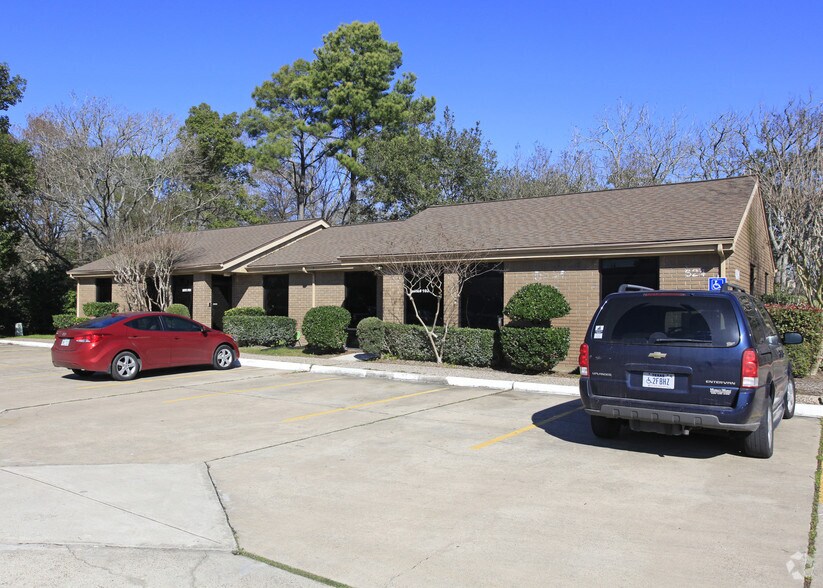 More Photos Of 624 W Main St, League City Medical For Sale