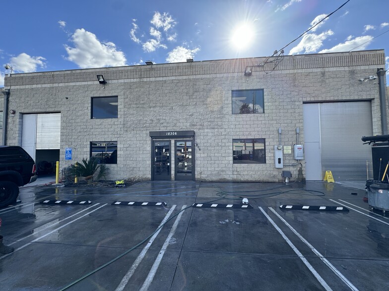 Primary Photo Of 18306 Eddy St, Northridge Service For Lease