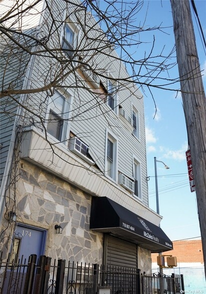 More Photos Of 174 Wyona St, Brooklyn Office Residential For Lease